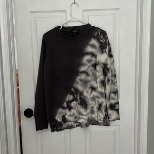 Women’s Tye Dye Sweater